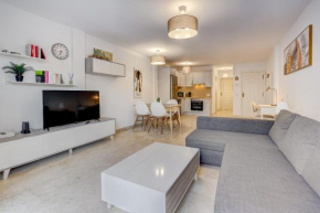 Paraiso Palm Mar beautiful & bright renovated apartment with air conditioning